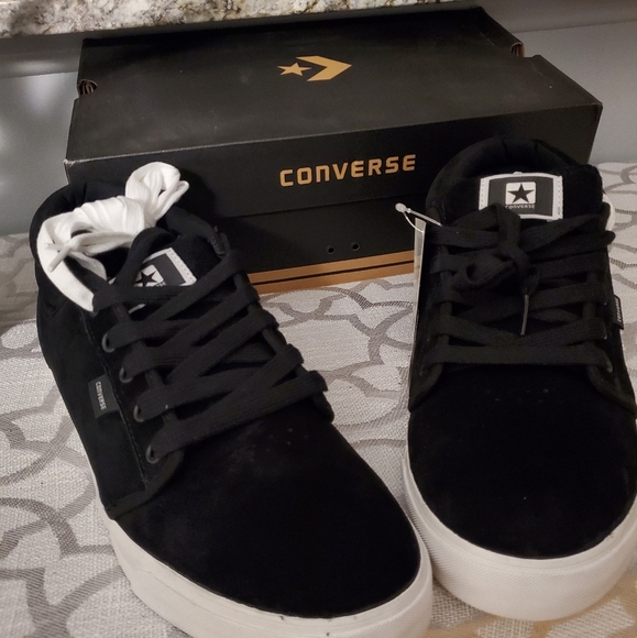 Converse Black Suede Men Sneakers. Size 11.5 M - Picture 1 of 4
